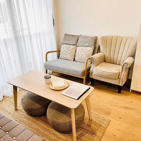 Cbd Japanese Retreat 2Br 1P Brekky Wifi Netflix Apartment Canberra Ngoại thất bức ảnh